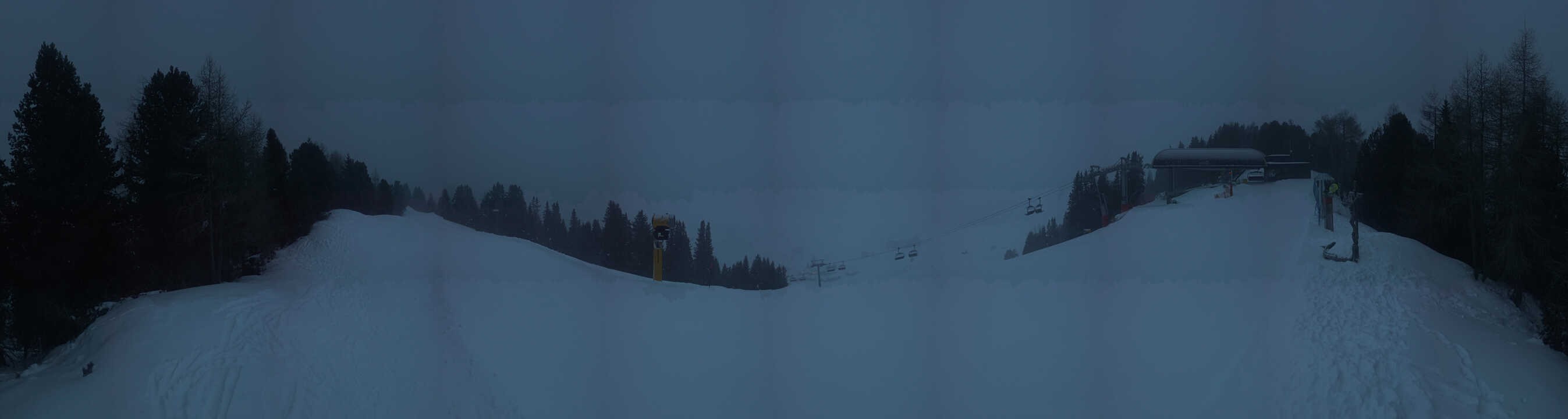 Archiv Foto Webcam Blick über Seiser Alm – Mezdi Bergstation