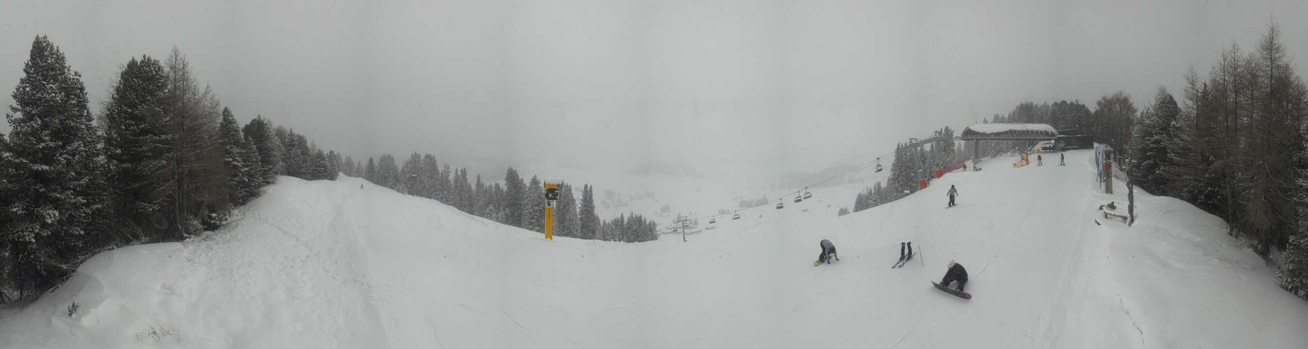 Archiv Foto Webcam Blick über Seiser Alm – Mezdi Bergstation