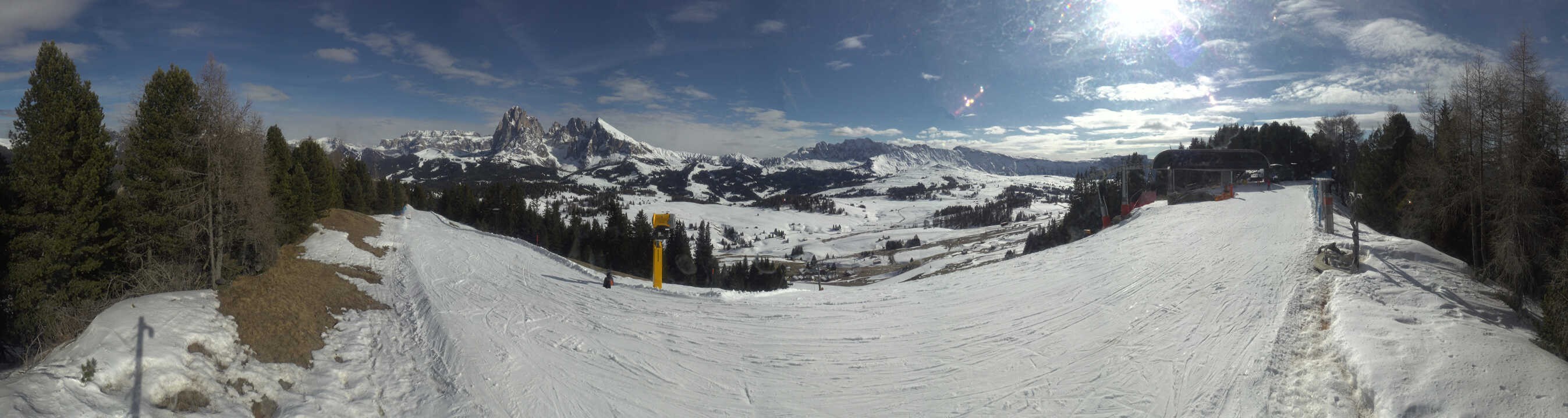 Archiv Foto Webcam Blick über Seiser Alm – Mezdi Bergstation