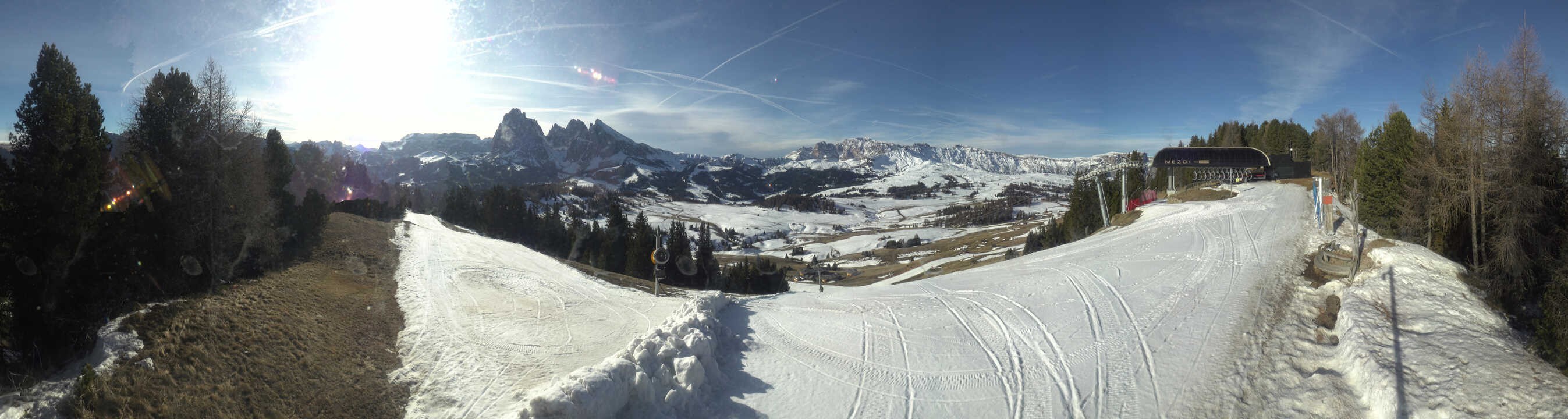 Archiv Foto Webcam Blick über Seiser Alm – Mezdi Bergstation