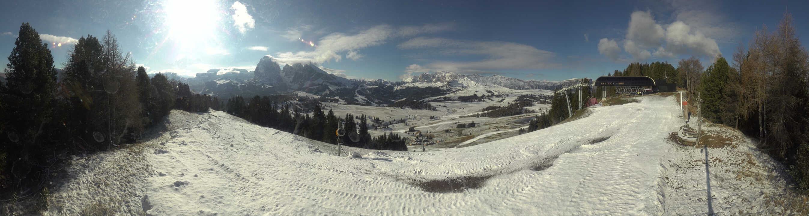 Archiv Foto Webcam Blick über Seiser Alm – Mezdi Bergstation