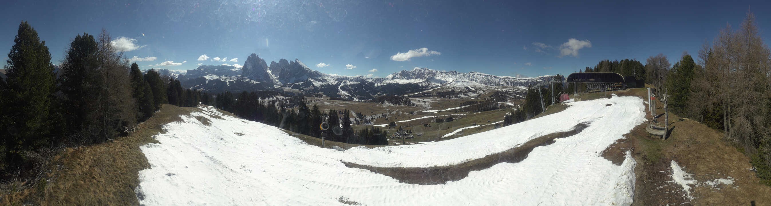Archiv Foto Webcam Blick über Seiser Alm – Mezdi Bergstation