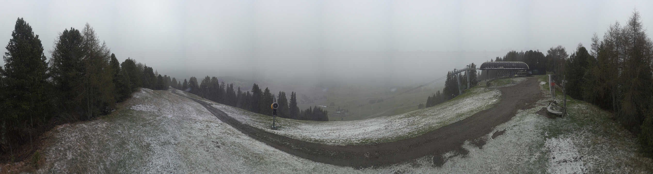 Archiv Foto Webcam Blick über Seiser Alm – Mezdi Bergstation