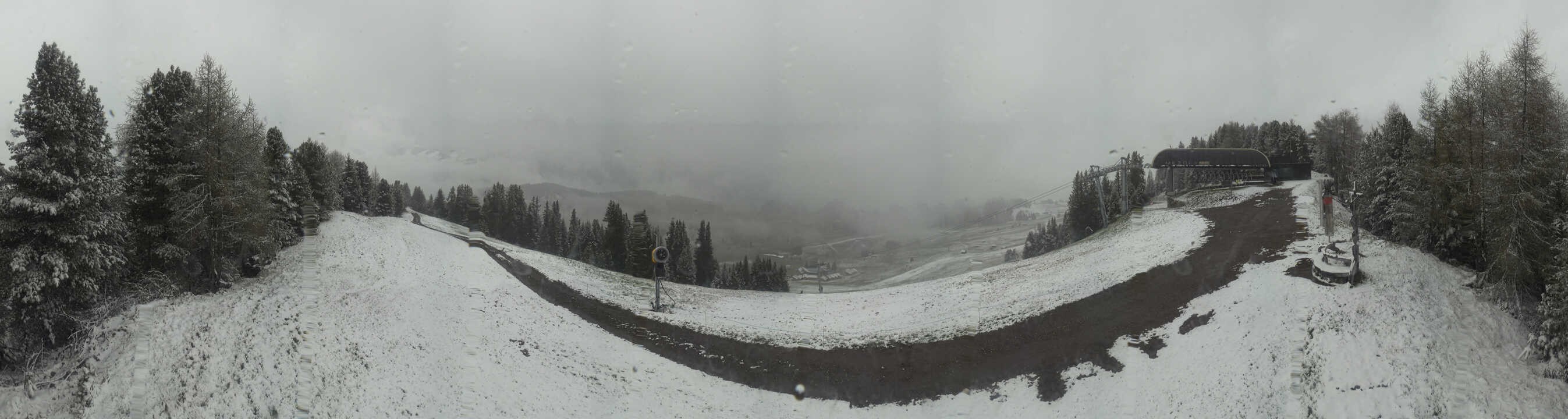 Archiv Foto Webcam Blick über Seiser Alm – Mezdi Bergstation