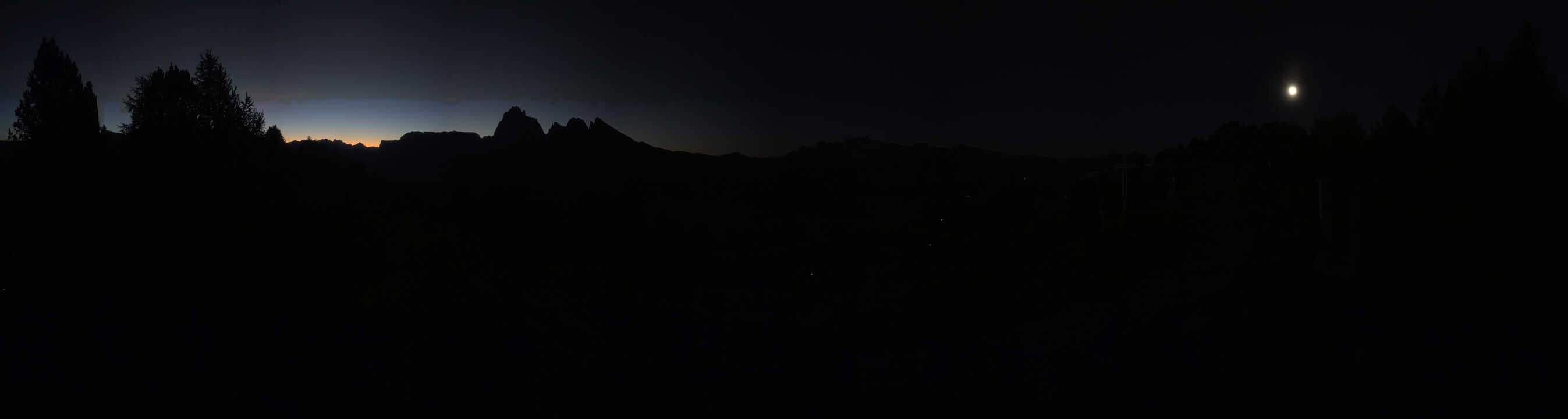 Archived image Webcam Alpe di Siusi: Panoramic view Mezdi mountain station