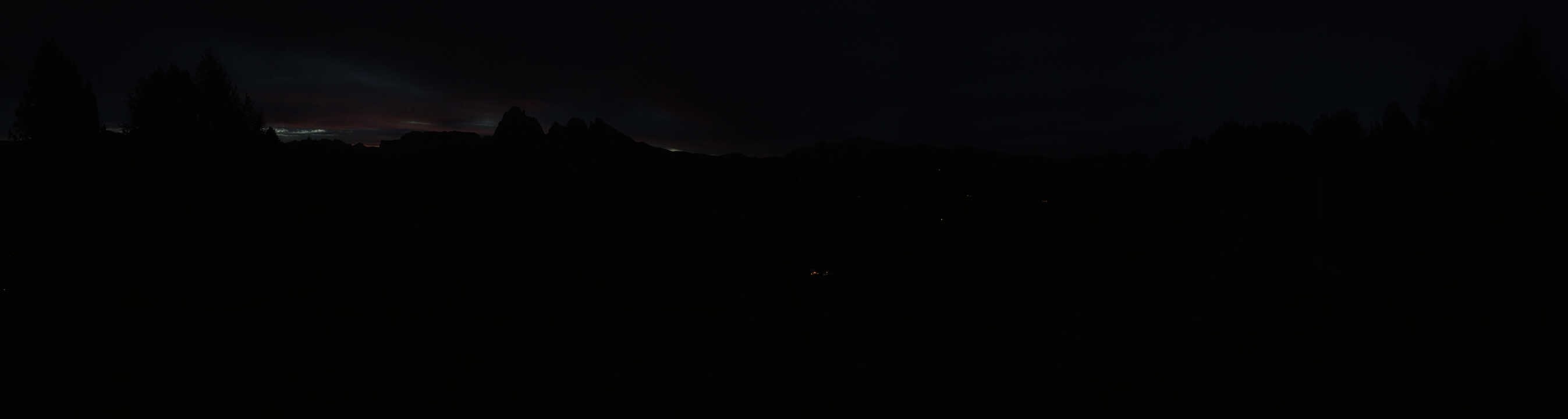 Archived image Webcam Alpe di Siusi: Panoramic view Mezdi mountain station