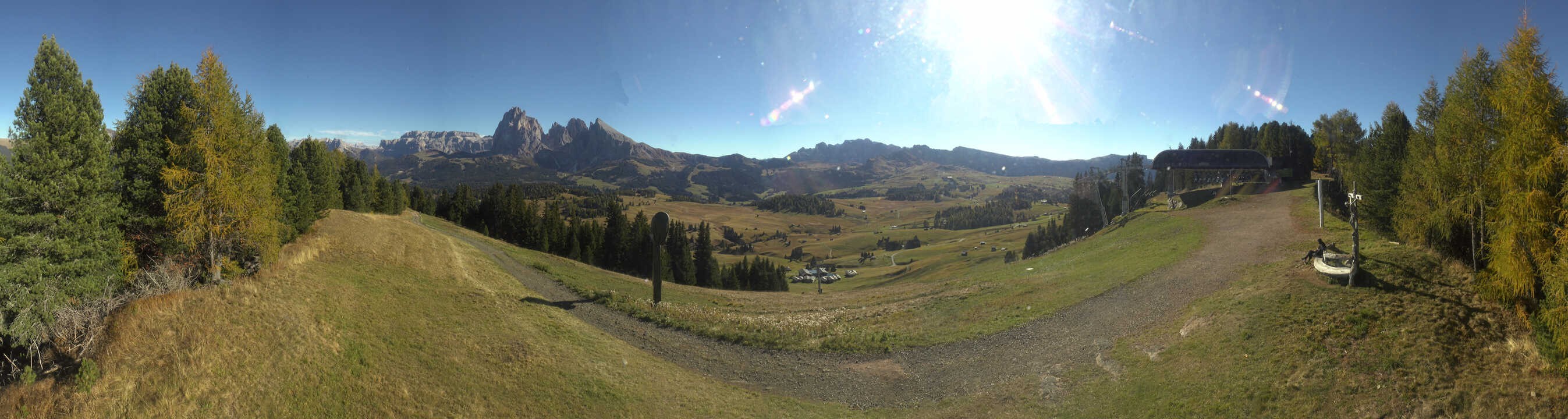 Archived image Webcam Alpe di Siusi: Panoramic view Mezdi mountain station
