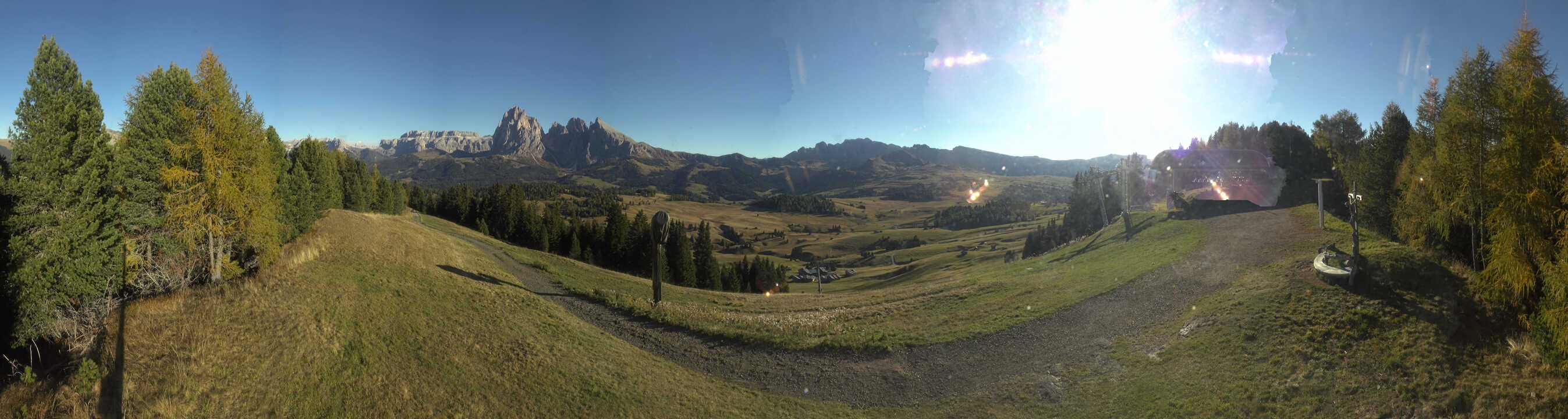 Archived image Webcam Alpe di Siusi: Panoramic view Mezdi mountain station