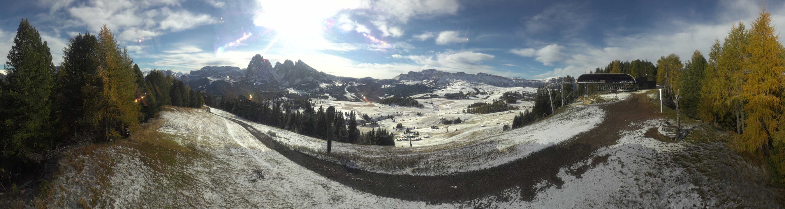 Archiv Foto Webcam Blick über Seiser Alm – Mezdi Bergstation