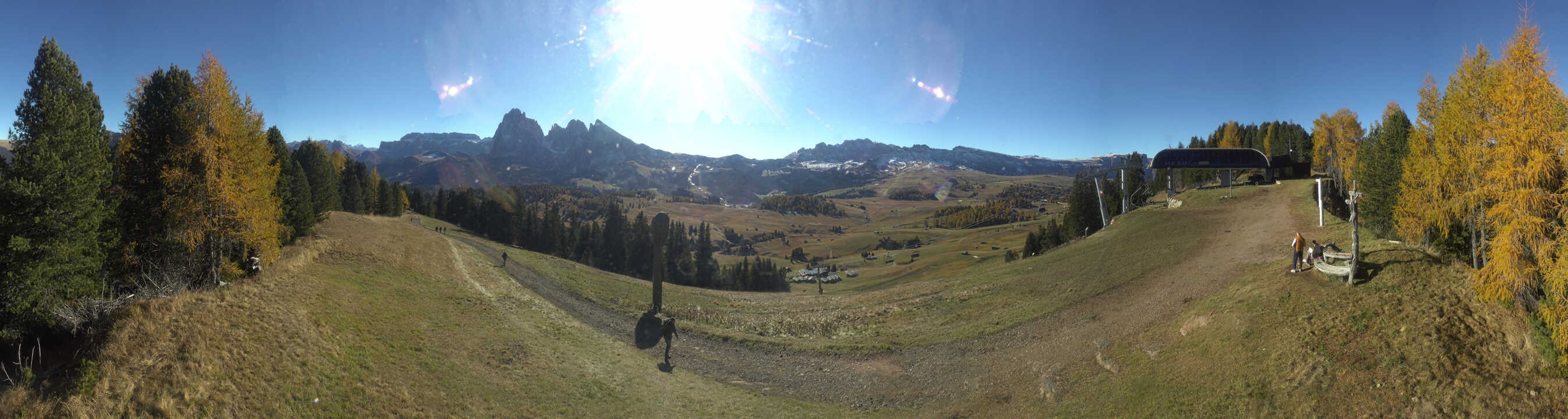 Archived image Webcam Alpe di Siusi: Panoramic view Mezdi mountain station