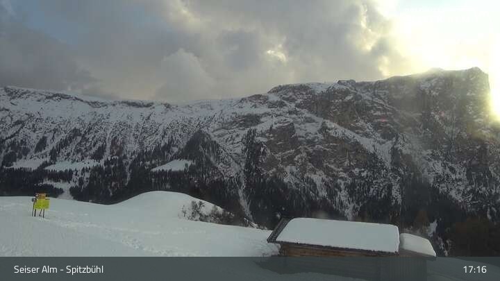 Archiv Foto Webcam Seiser Alm: Spitzbühl Station