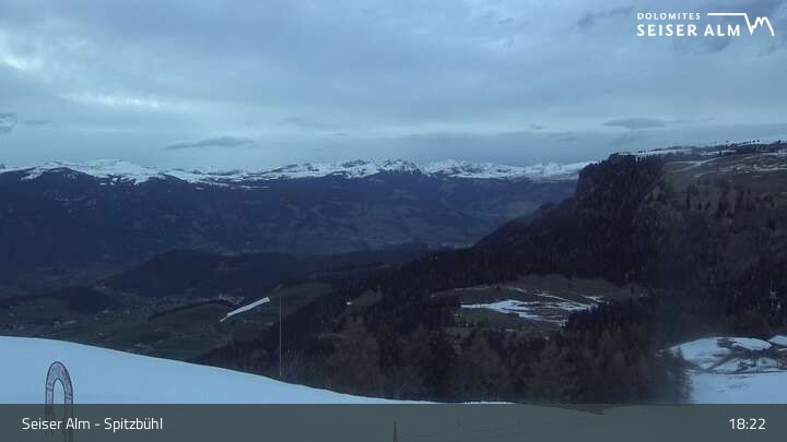 Archiv Foto Webcam Seiser Alm: Spitzbühl Station