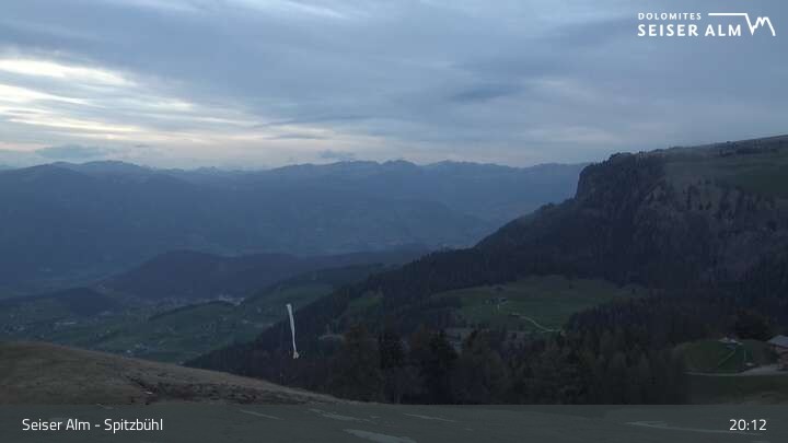 Archiv Foto Webcam Seiser Alm: Spitzbühl Station