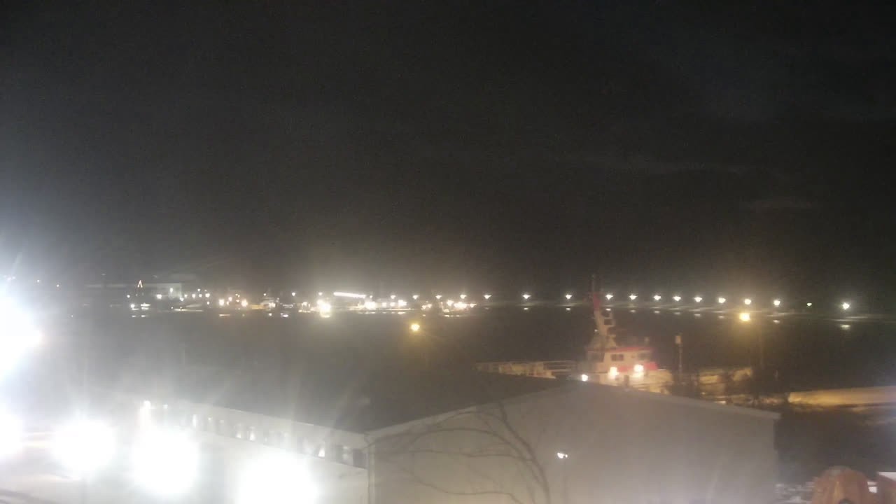 Archiv Foto Webcam Sassnitz an der Ostsee: Stadthafen