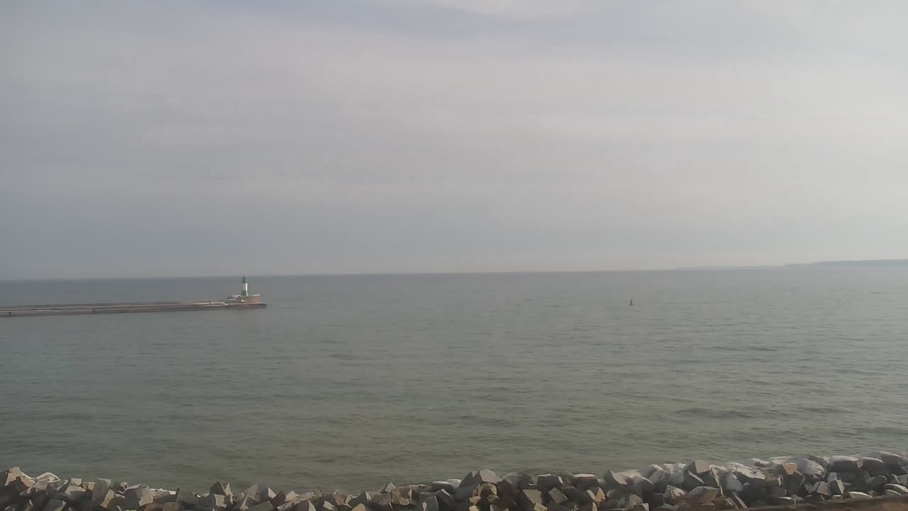 Archived image Webcam Sassnitz at the town harbour