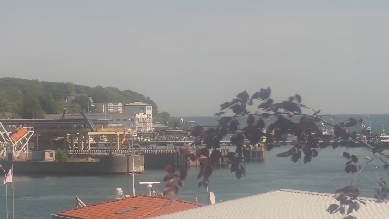 Archiv Foto Webcam Sassnitz an der Ostsee: Stadthafen