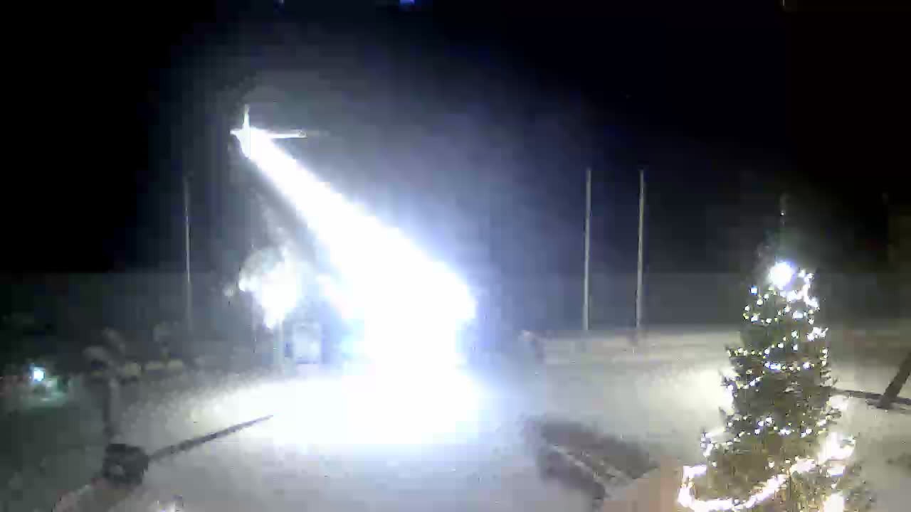 Archived image Webcam Scharbeutz: View of the beach and the Baltic Sea