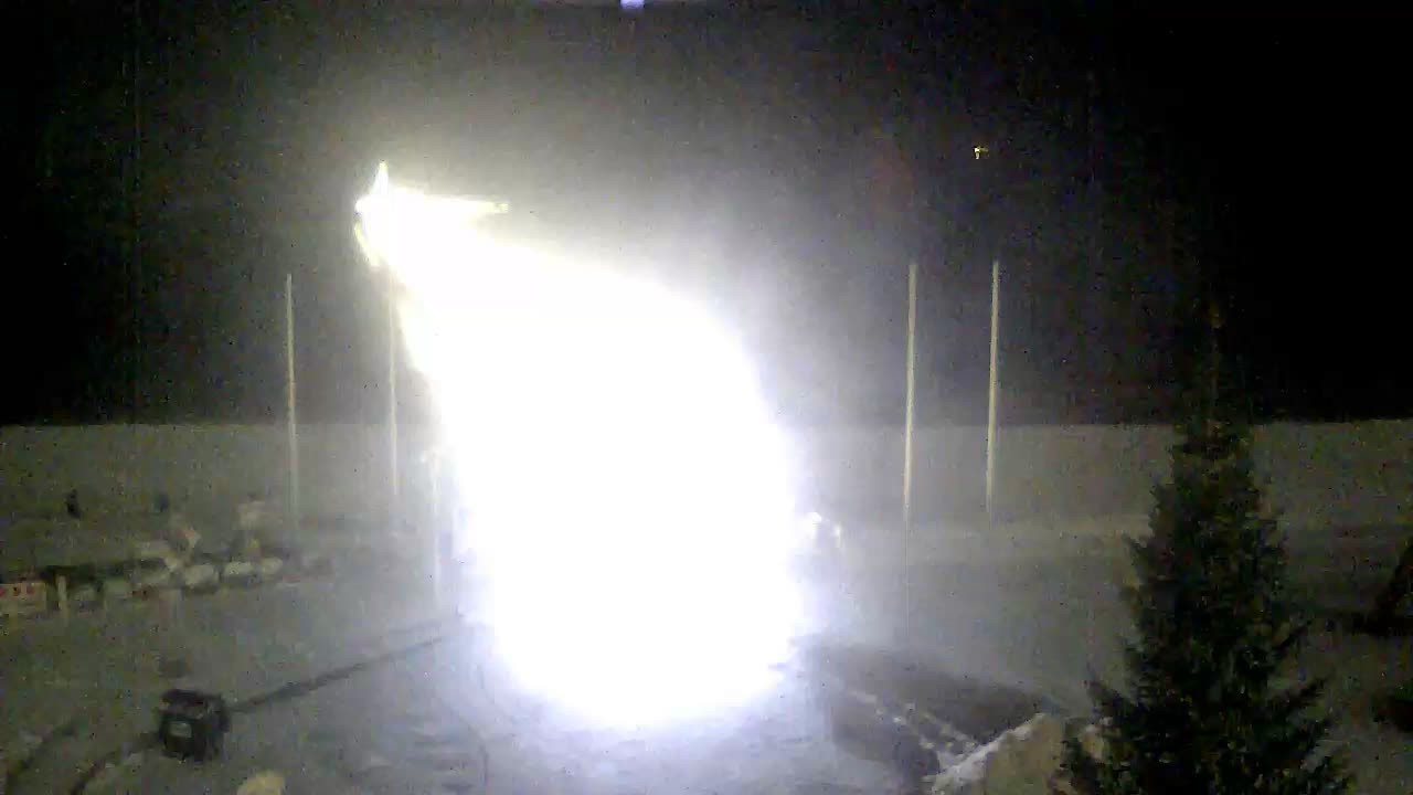 Archived image Webcam Scharbeutz: View of the beach and the Baltic Sea