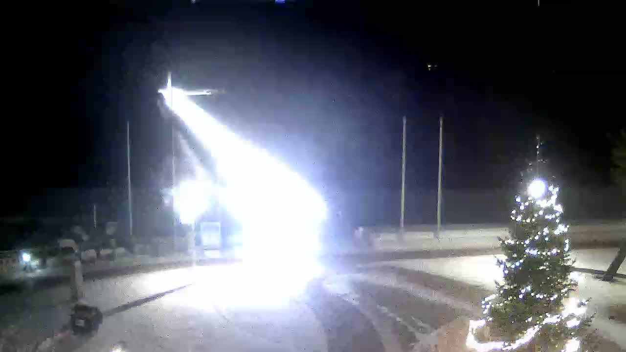 Archived image Webcam Scharbeutz: View of the beach and the Baltic Sea