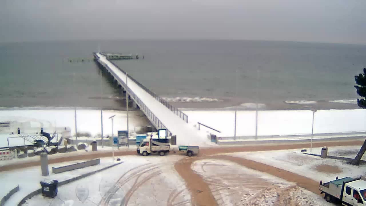 Archiv Foto Webcam Scharbeutz: Ausblick auf den Strand und die Ostsee