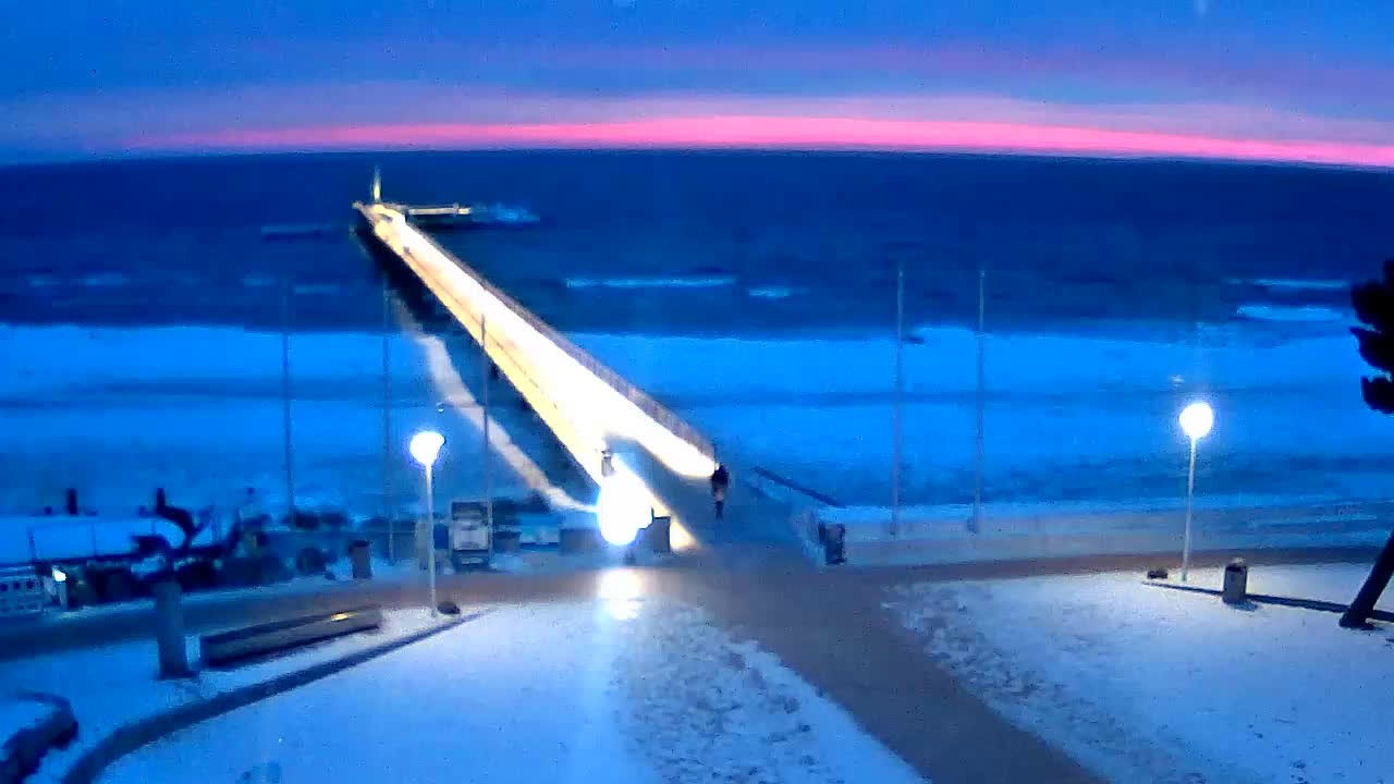 Archiv Foto Webcam Scharbeutz: Ausblick auf den Strand und die Ostsee
