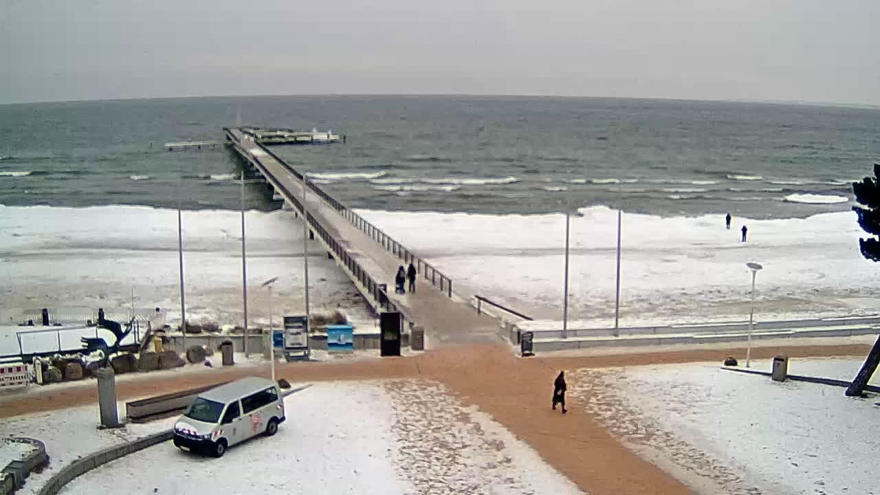 Archiv Foto Webcam Scharbeutz: Ausblick auf den Strand und die Ostsee