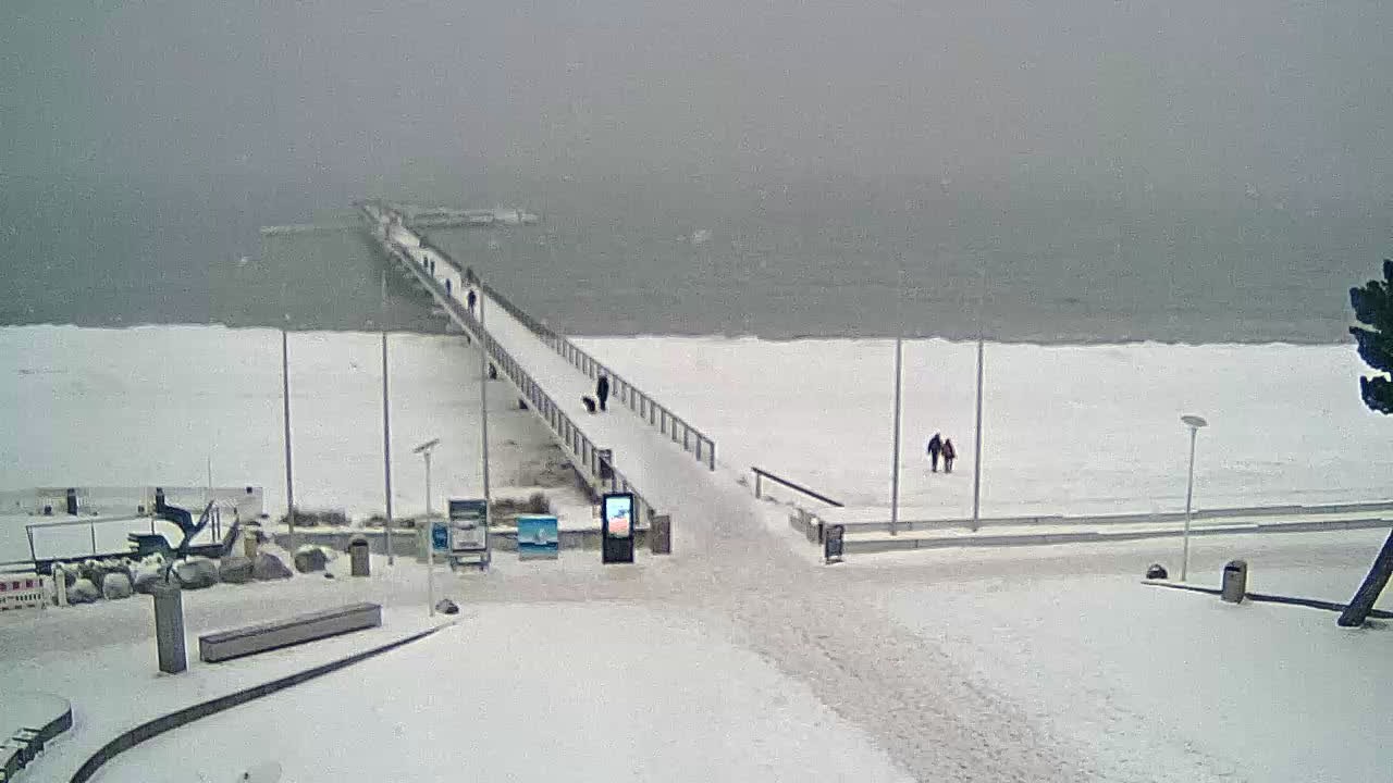 Archiv Foto Webcam Scharbeutz: Ausblick auf den Strand und die Ostsee