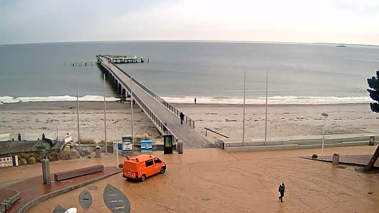 Archiv Foto Webcam Scharbeutz: Ausblick auf den Strand und die Ostsee