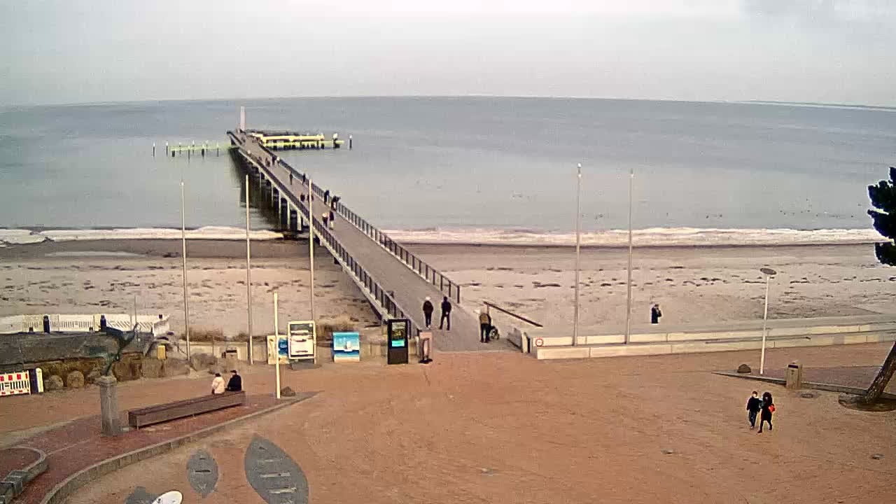 Archiv Foto Webcam Scharbeutz: Ausblick auf den Strand und die Ostsee