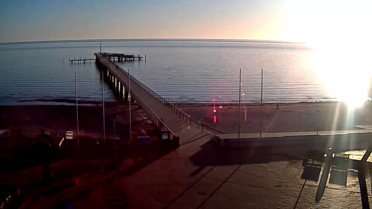 Archiv Foto Webcam Scharbeutz: Ausblick auf den Strand und die Ostsee