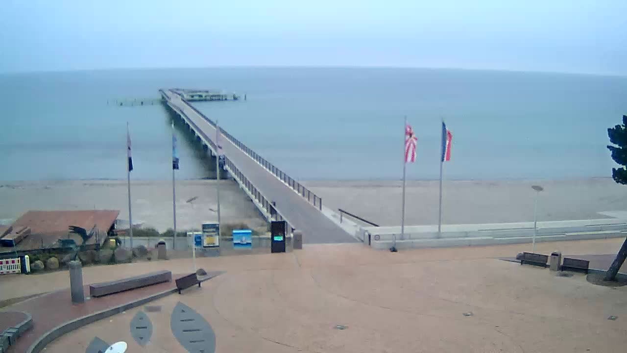 Archiv Foto Webcam Scharbeutz: Ausblick auf den Strand und die Ostsee