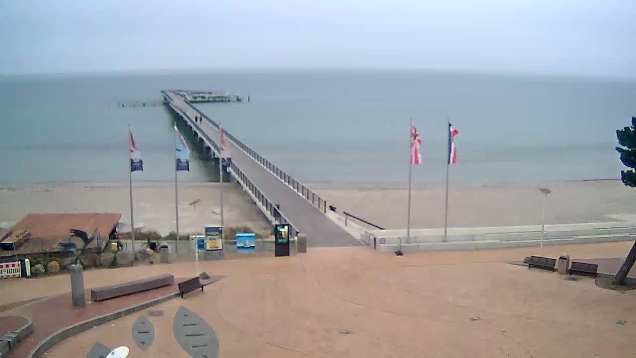 Archiv Foto Webcam Scharbeutz: Ausblick auf den Strand und die Ostsee