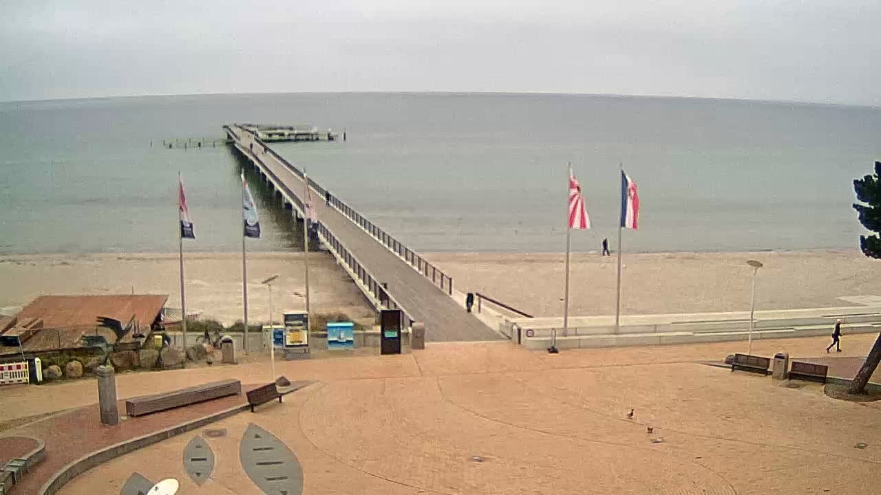Archiv Foto Webcam Scharbeutz: Ausblick auf den Strand und die Ostsee