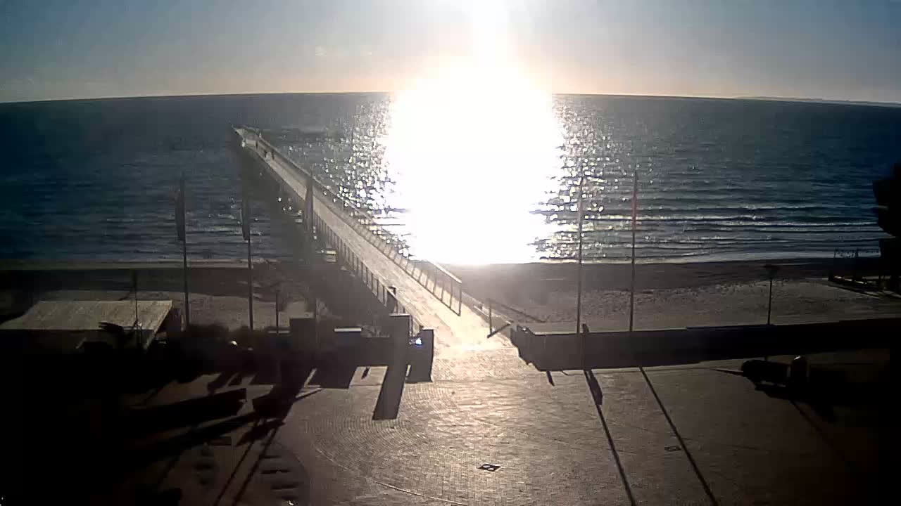 Archiv Foto Webcam Scharbeutz: Ausblick auf den Strand und die Ostsee