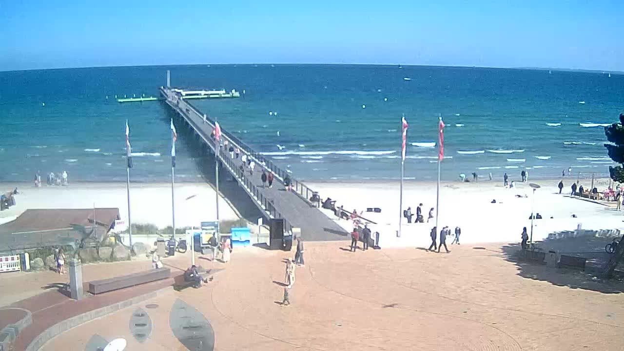 Archiv Foto Webcam Scharbeutz: Ausblick auf den Strand und die Ostsee