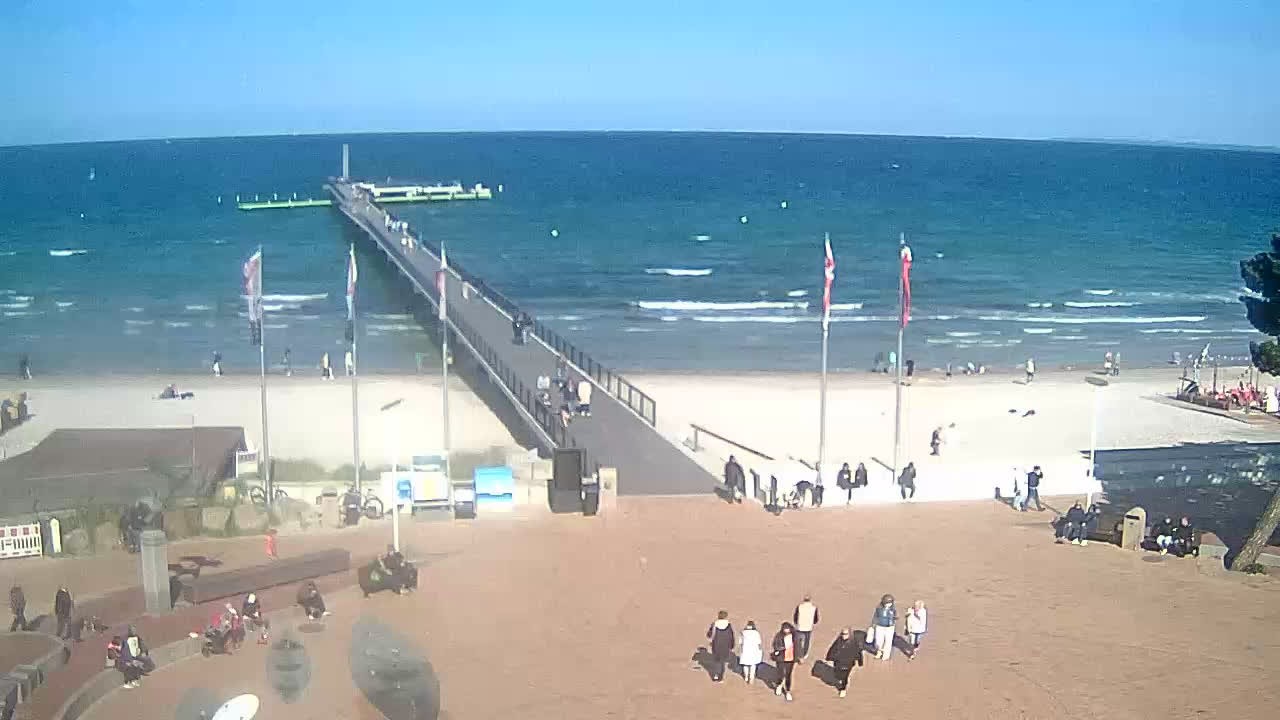 Archiv Foto Webcam Scharbeutz: Ausblick auf den Strand und die Ostsee
