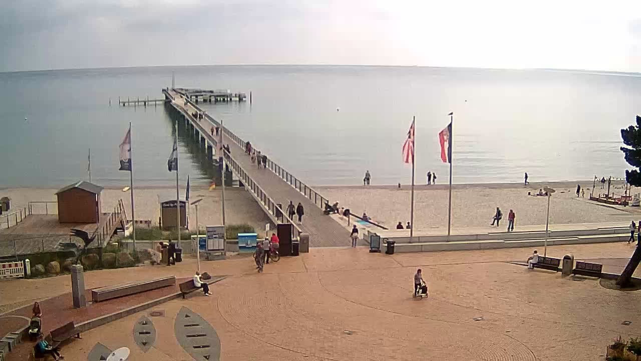 Archiv Foto Webcam Scharbeutz: Ausblick auf den Strand und die Ostsee
