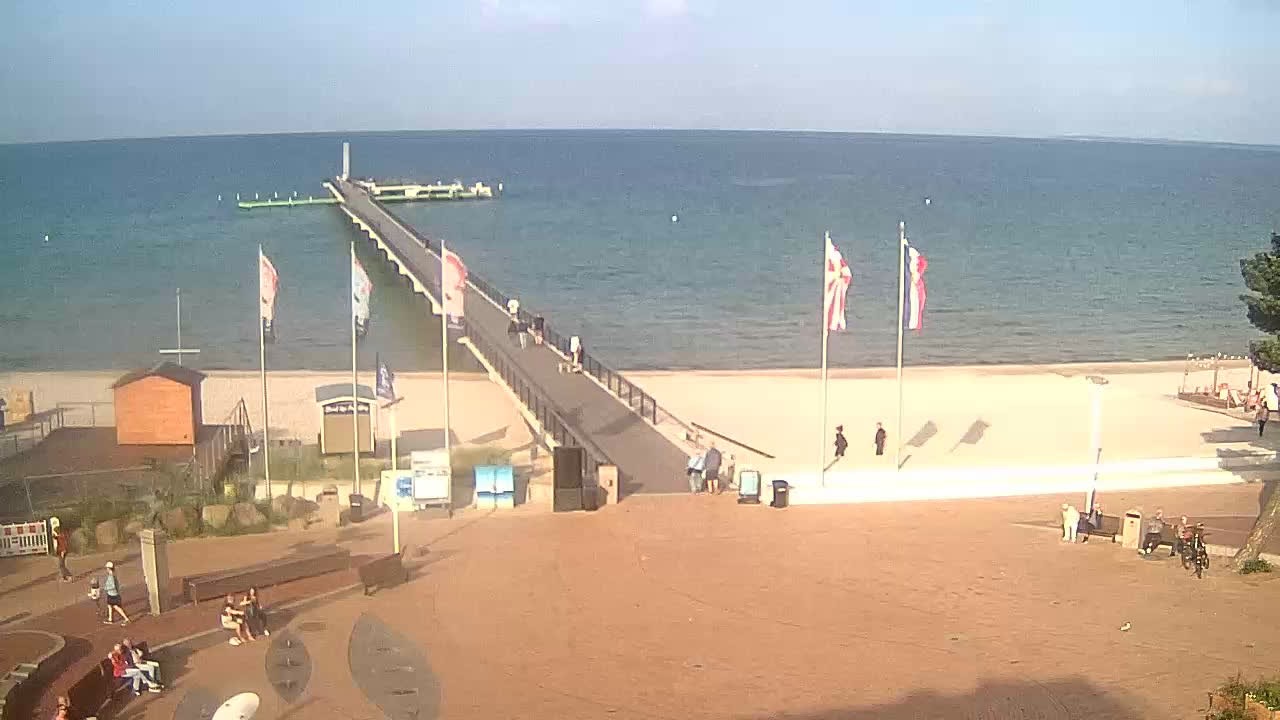 Archiv Foto Webcam Scharbeutz: Ausblick auf den Strand und die Ostsee