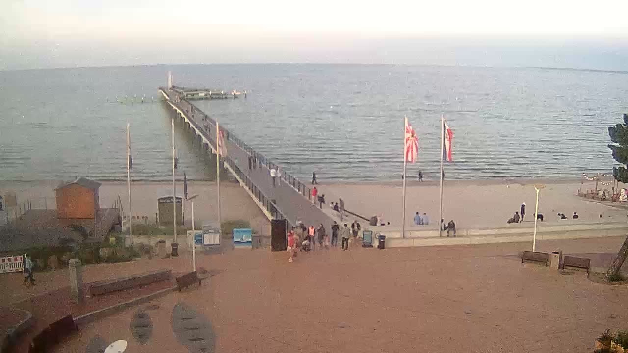 Archiv Foto Webcam Scharbeutz: Ausblick auf den Strand und die Ostsee