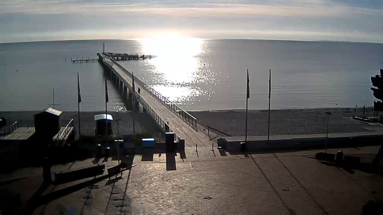 Archiv Foto Webcam Scharbeutz: Ausblick auf den Strand und die Ostsee