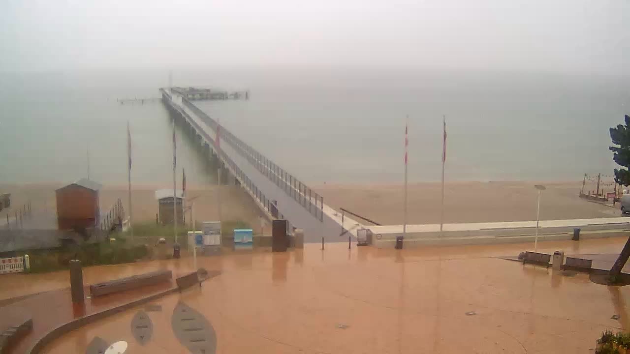 Archiv Foto Webcam Scharbeutz: Ausblick auf den Strand und die Ostsee