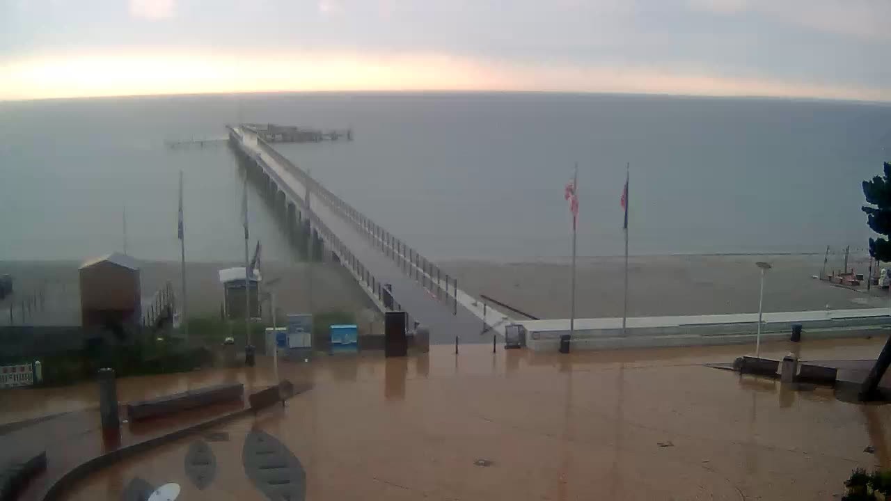 Archiv Foto Webcam Scharbeutz: Ausblick auf den Strand und die Ostsee