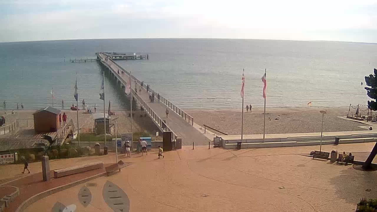 Archiv Foto Webcam Scharbeutz: Ausblick auf den Strand und die Ostsee