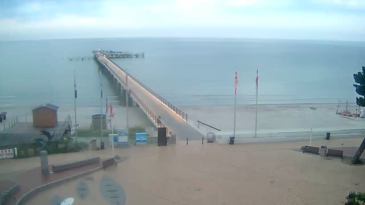 Archiv Foto Webcam Scharbeutz: Ausblick auf den Strand und die Ostsee
