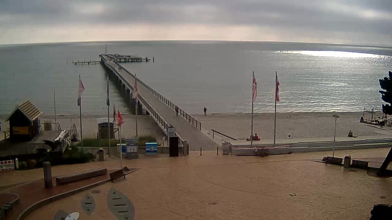 Archiv Foto Webcam Scharbeutz: Ausblick auf den Strand und die Ostsee