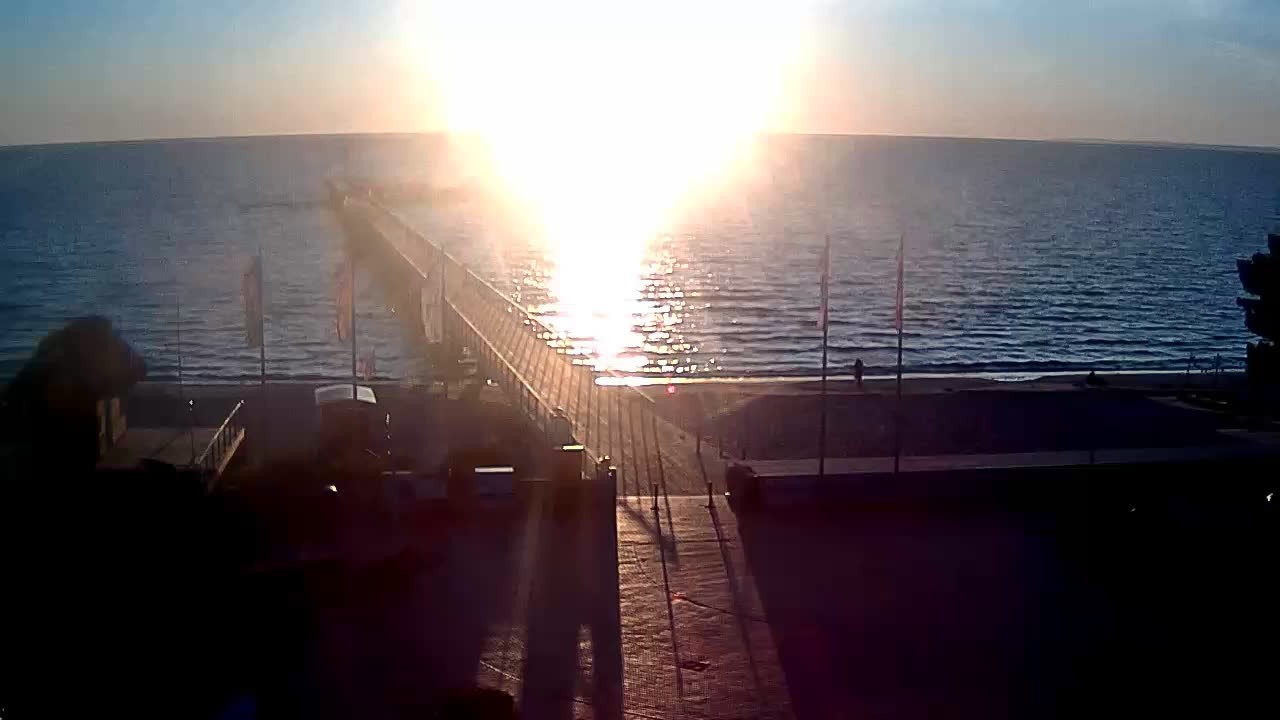 Archiv Foto Webcam Scharbeutz: Ausblick auf den Strand und die Ostsee
