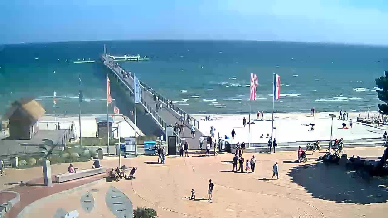 Archiv Foto Webcam Scharbeutz: Ausblick auf den Strand und die Ostsee