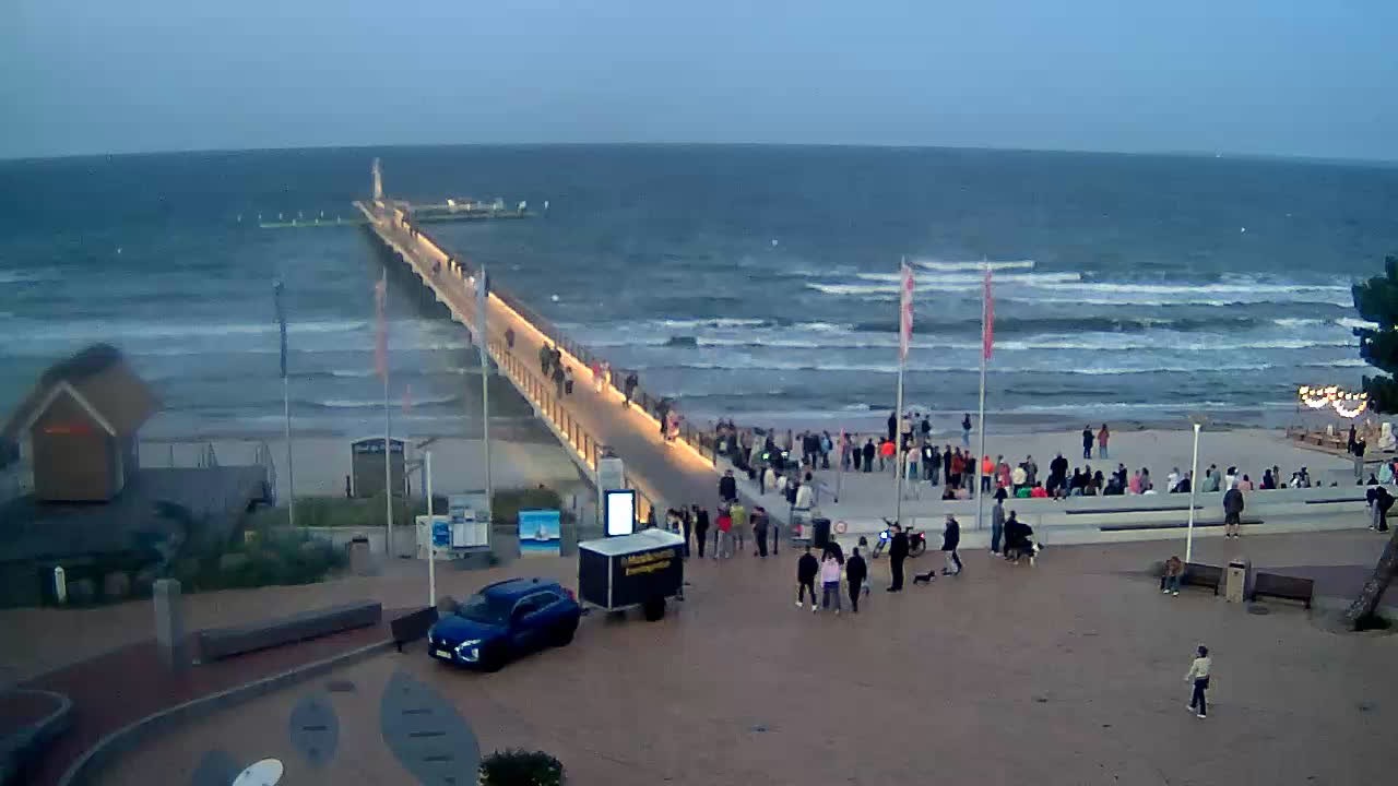 Archiv Foto Webcam Scharbeutz: Ausblick auf den Strand und die Ostsee