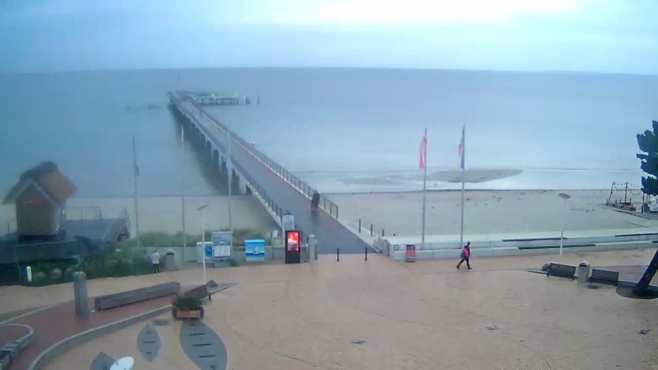 Archiv Foto Webcam Scharbeutz: Ausblick auf den Strand und die Ostsee