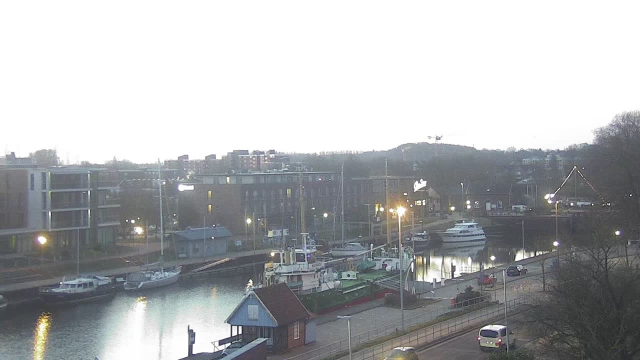 Archiv Foto Webcam Stade: Am Stadthafen